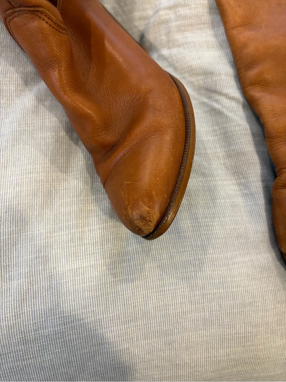 Frye Women's Tan Leather Pointed-Toe Heeled Boots - Picture 2 of 9